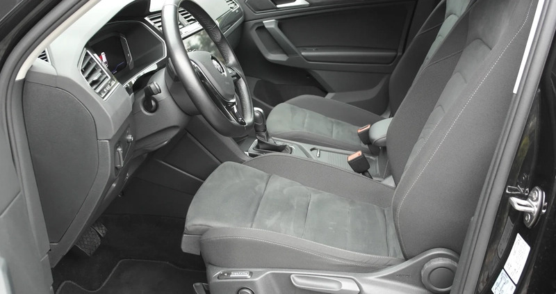 Volkswagen Tiguan cena 97900 przebieg: 164600, rok produkcji 2020 z Góra małe 254